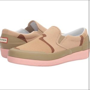 Hunter Canvas Plimsoll Shoe